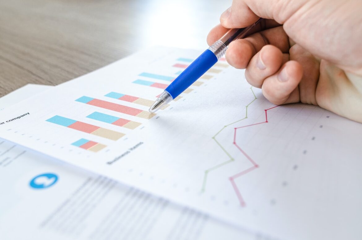 How Interest Rates Affect Stocks